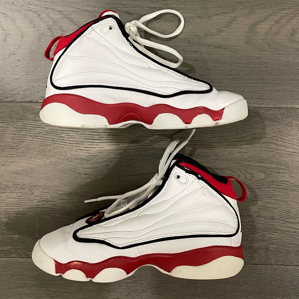 Air Jordan Pro Strong kids basketball shoes Size 2Y